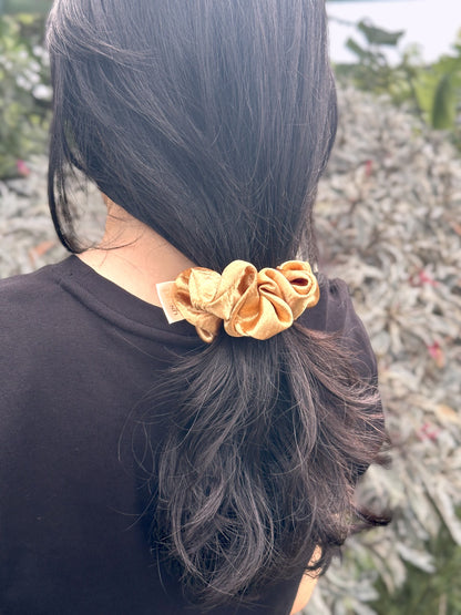 Aurelia - Classic Scrunchie