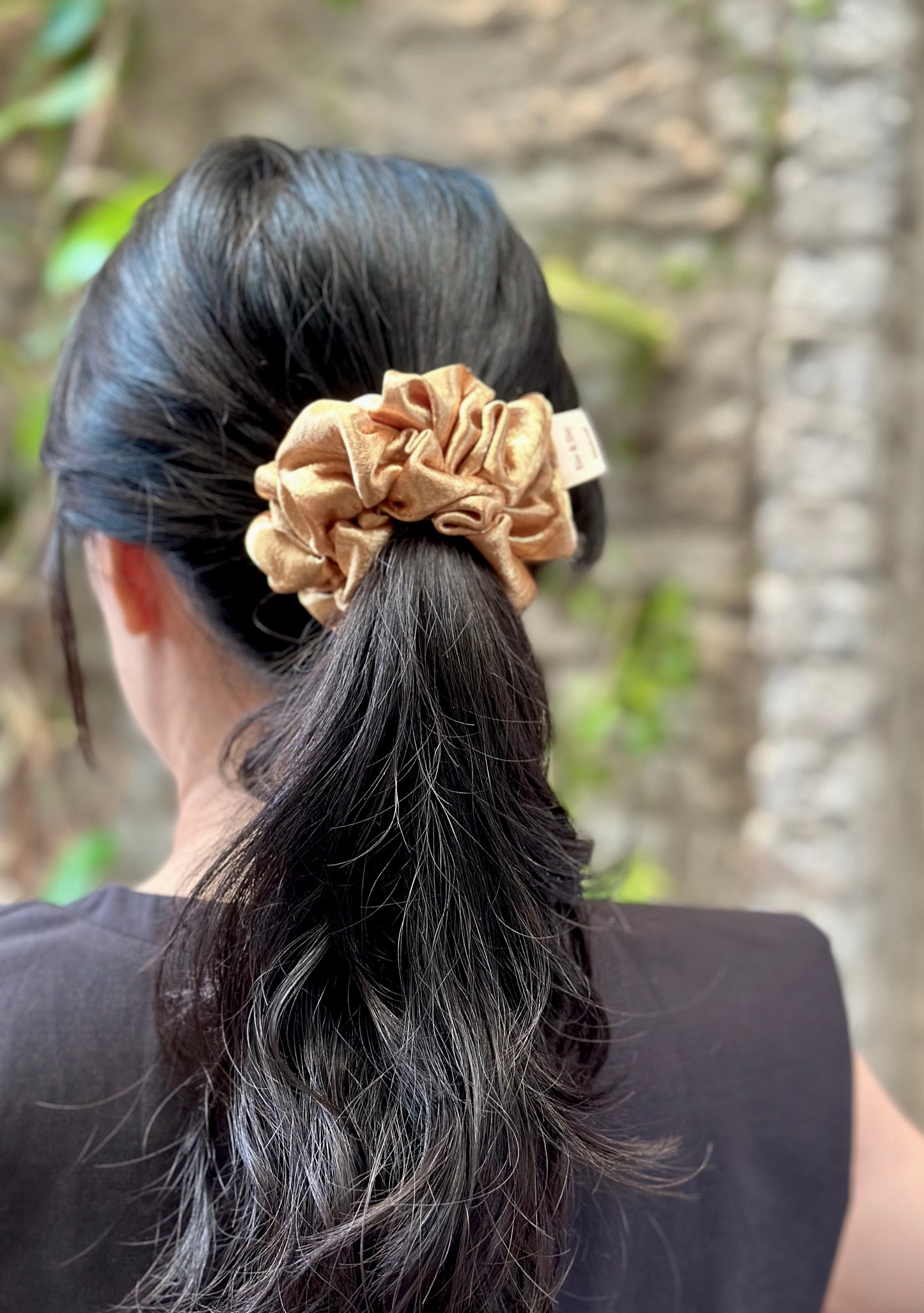 Aurelia - Fluffy Scrunchie